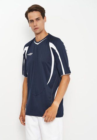 Футболка Umbro LEGION JERSEY S/S чоловіча чорна (697422A8H) XL 697422A8H фото