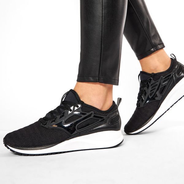 Кросівки Mizuno EZRUN CG унісекс чорні (J1GE203890) 41 J1GE203890 фото