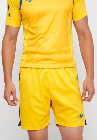 Шорти Umbro IRELAND SHORT чоловічі жовті S (U917780LE) U917780LE фото